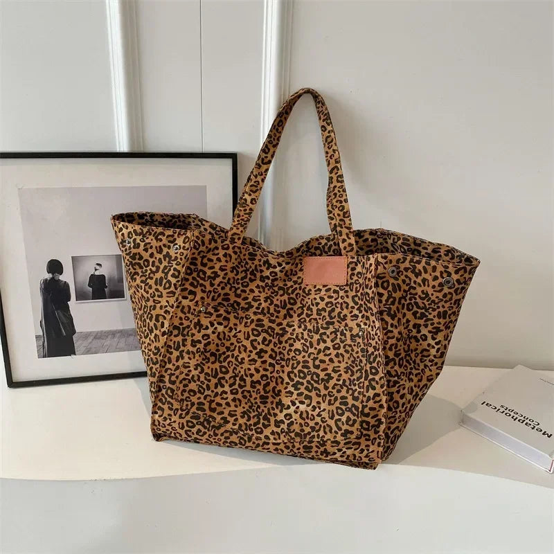 Nathalie Effortless Chic Leopard Tote Bag