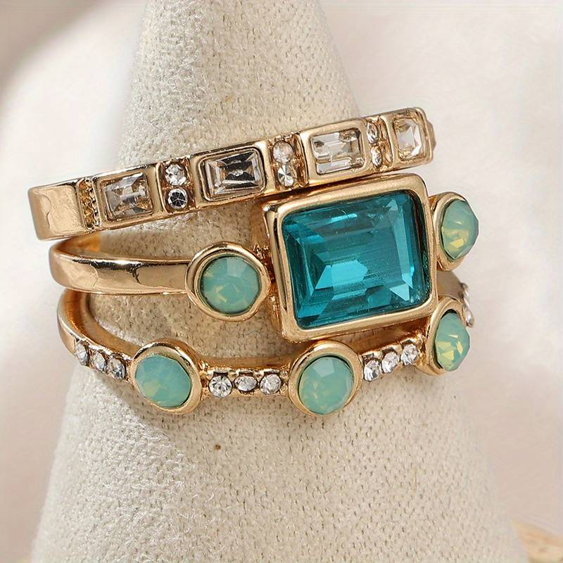 Amanda Vintage Blue Crystal Ring Set